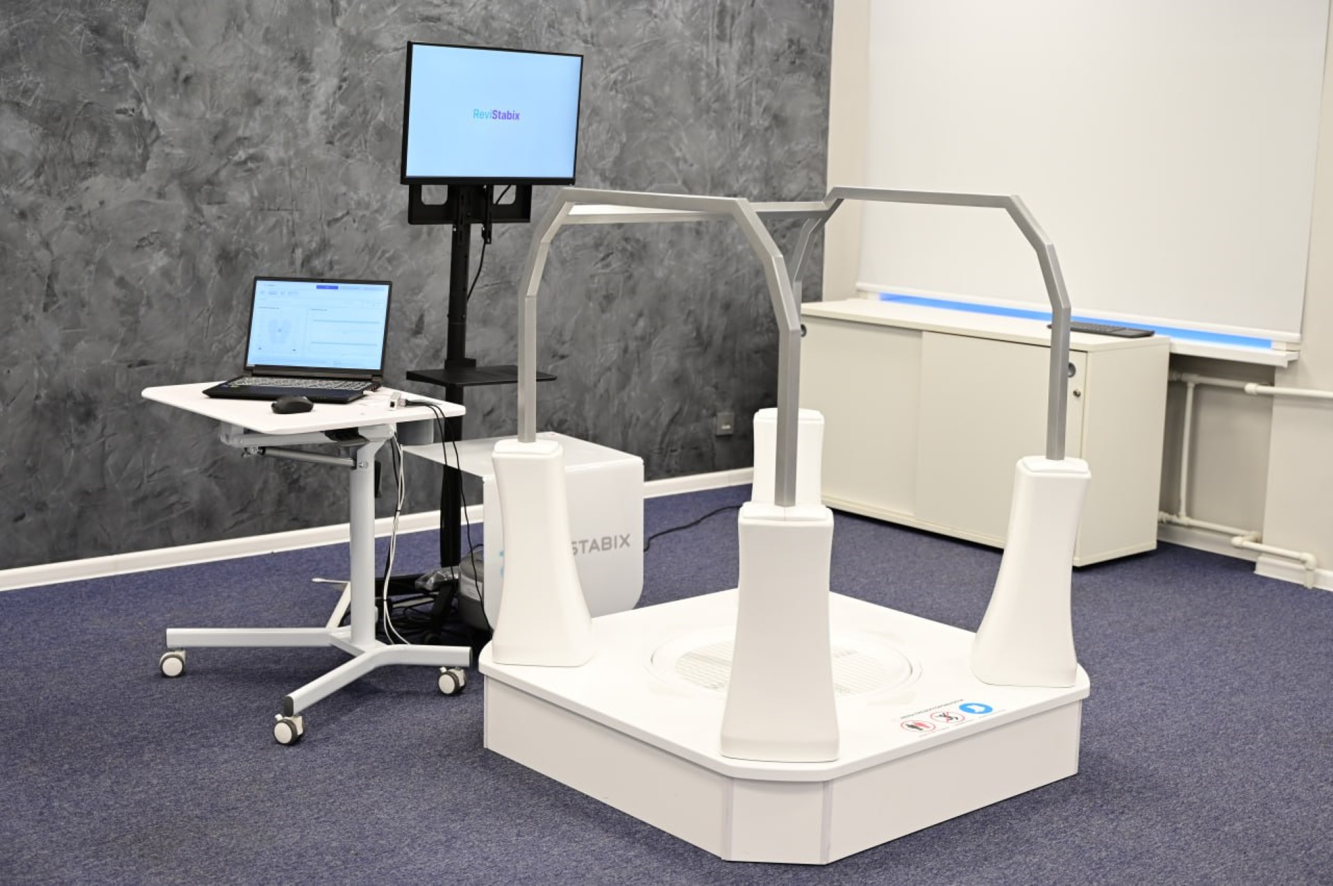 Тренажер ReviStabix: двигательно-когнитивные тесты для эффективной реабилитации